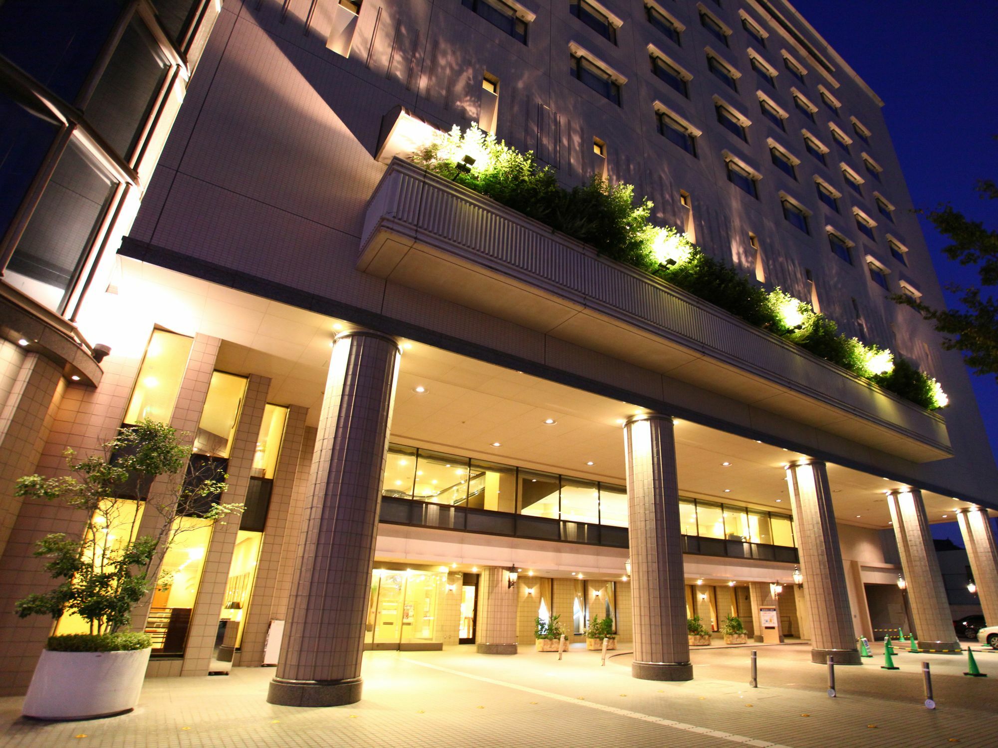 Hotel Crown Palais Chiryu Exterior foto